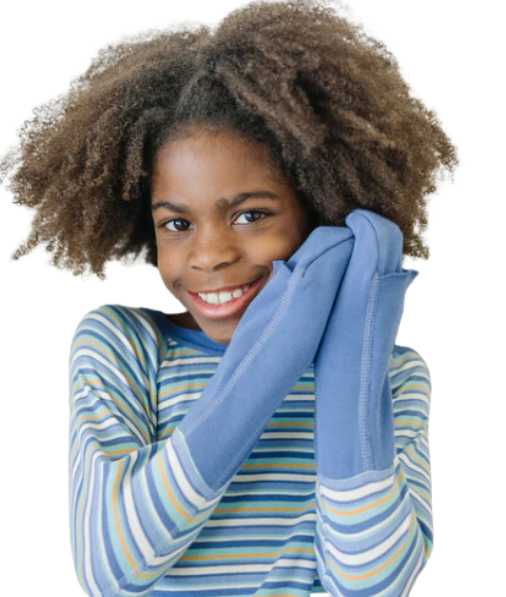 Little girl wearing Organic Cotton Closed Eczema Mittens for Kids