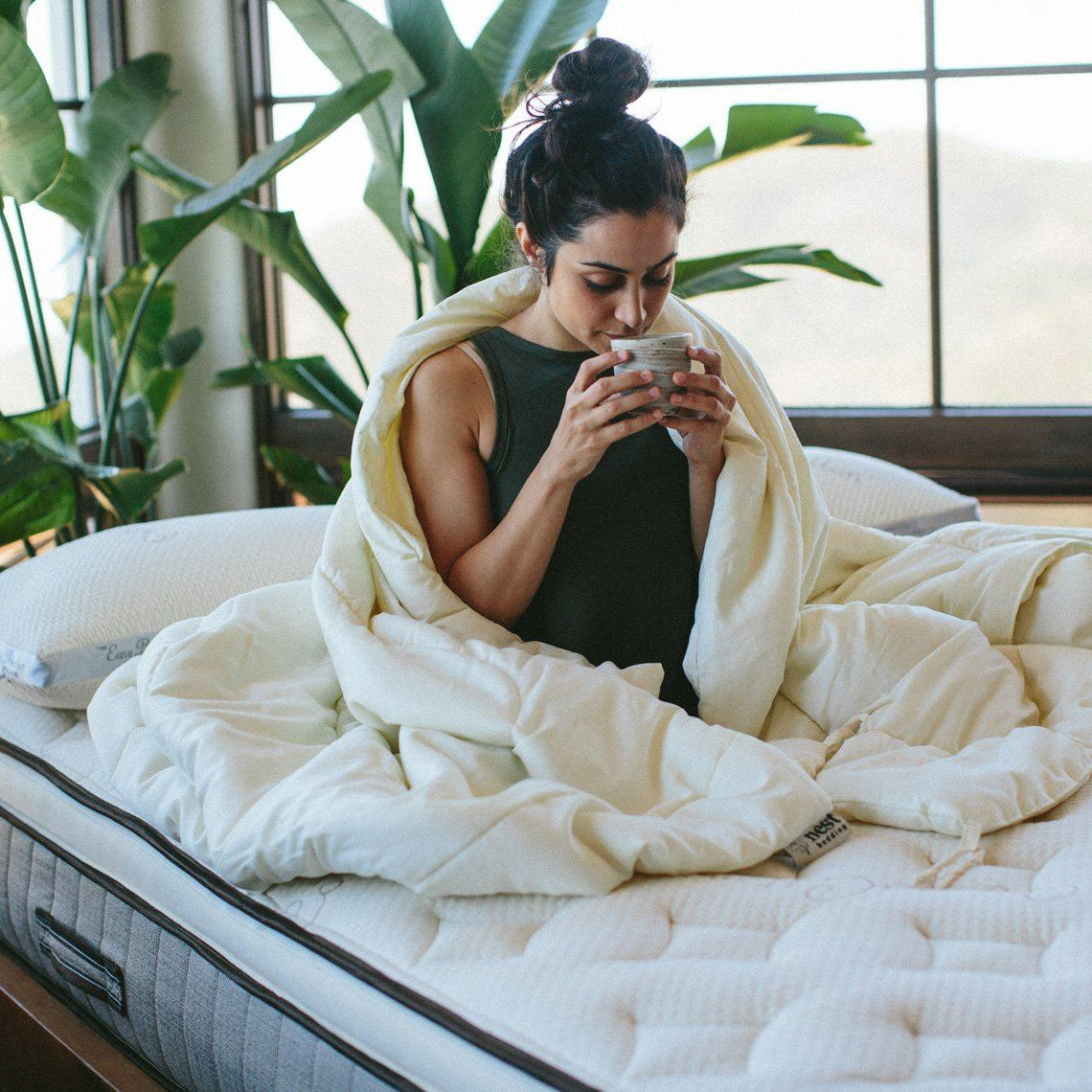 Wool & Cotton Comforter - Lightweight, Breathable & Temperature-Regulating
